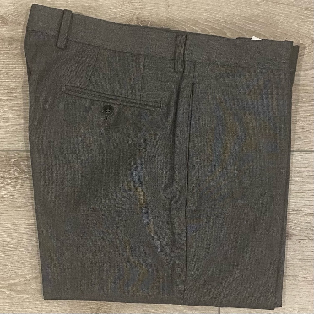 Calvin Klein Men’s Classic-Fit Dress Pants, Gray, Size 34/32, Used